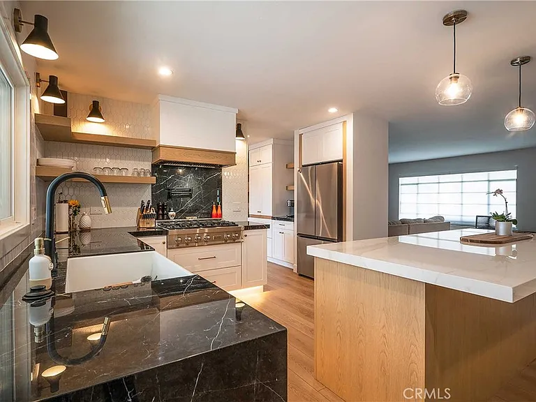 24701 Nympha Dr — Photo 18