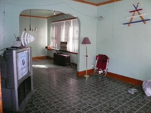3rd image of 1409 S Lombard Ave