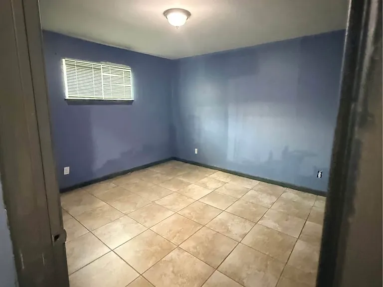8220 E Houston Rd — Photo 10