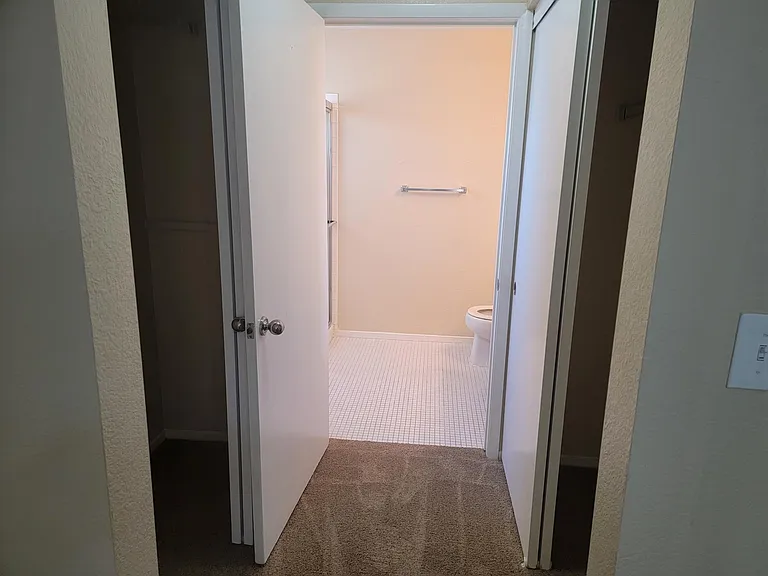 1909 Mountain Hills Ct #206 — Photo 6