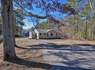 15 Barlow Ave, Wareham, MA 02571