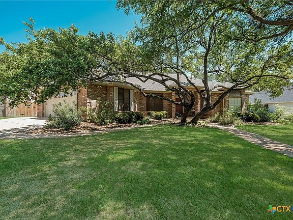 4th image of 928 Mission Hills Dr