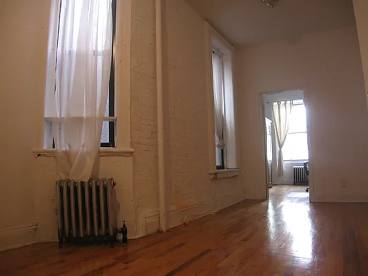 Rented by DSA Realty | media 39