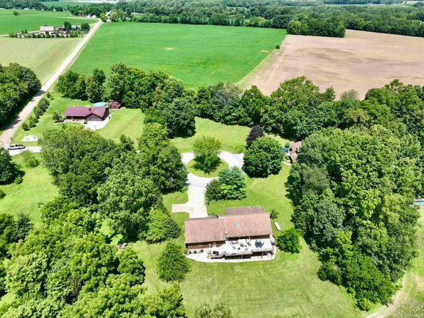 6753 County Road 7 #A, Garrett, IN 46738