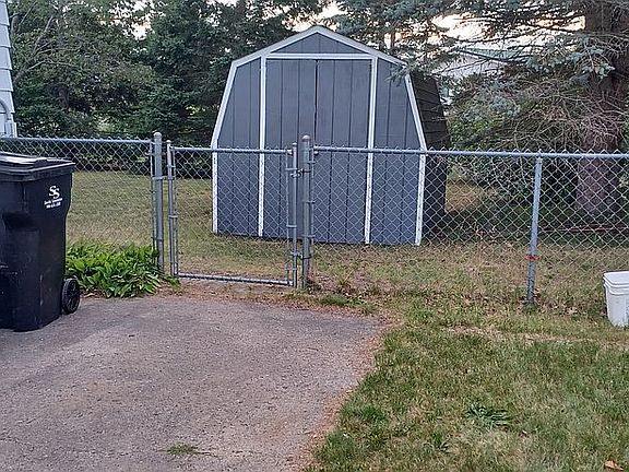 3rd image of 29 Erin Pl