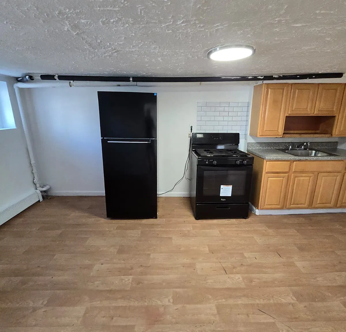 2 bed, $1,700 — Photo 3
