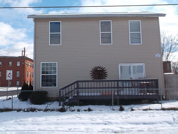 Back deck for entertaining