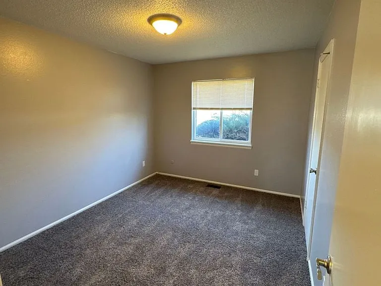 311 S Murray Blvd — Photo 17
