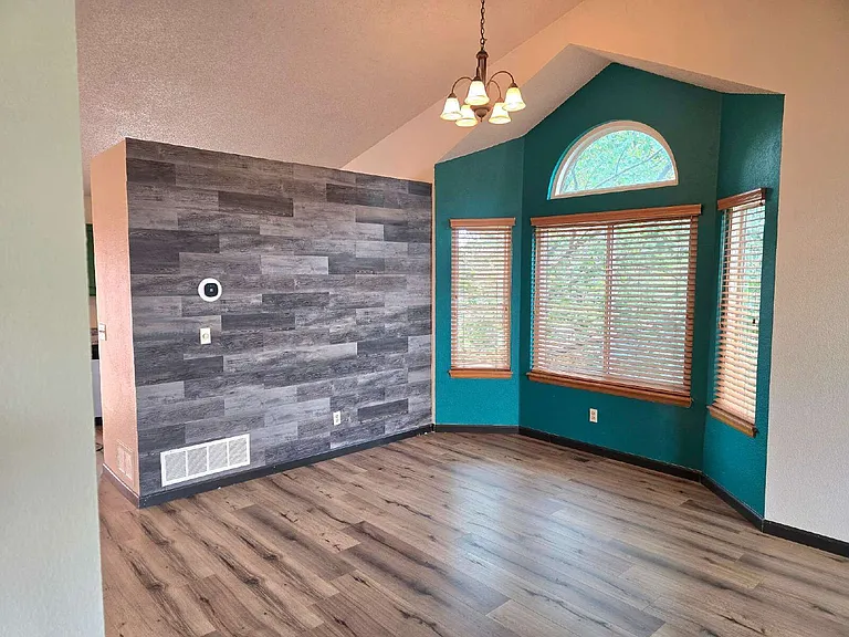 4391 Old Windmill Way — Photo 3