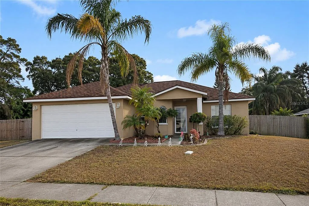 3 bed, 2.0 bath, 1474 sqft, $1,850 — Photo 1