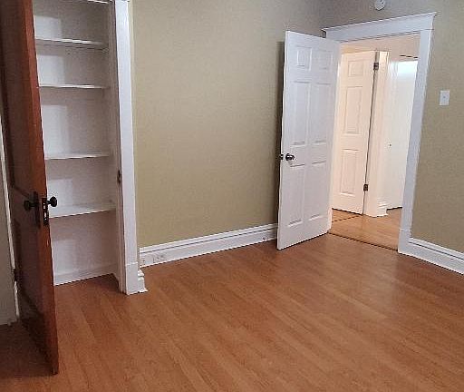 4th image of 4420 Beethoven Ave #2F