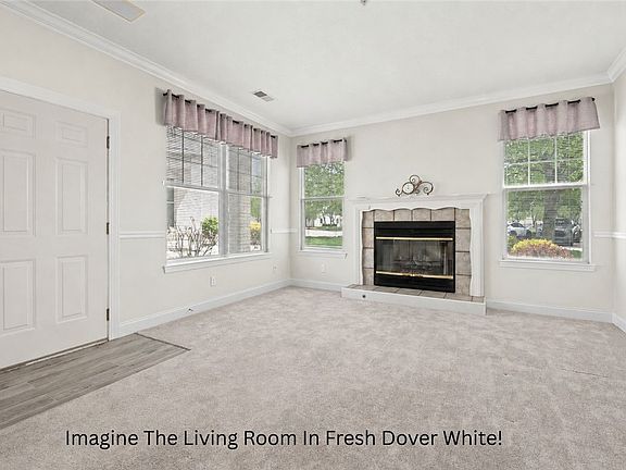 4th image of 212 Adams Pointe Blvd Unit 7