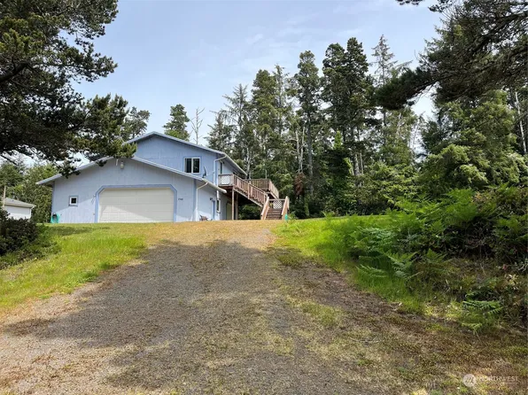 27402 X Lane, Ocean Park, WA 98640