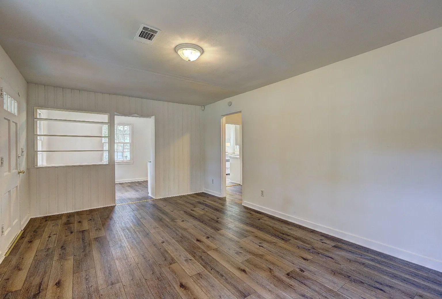 2752 Alden Street - 23A — Photo 3