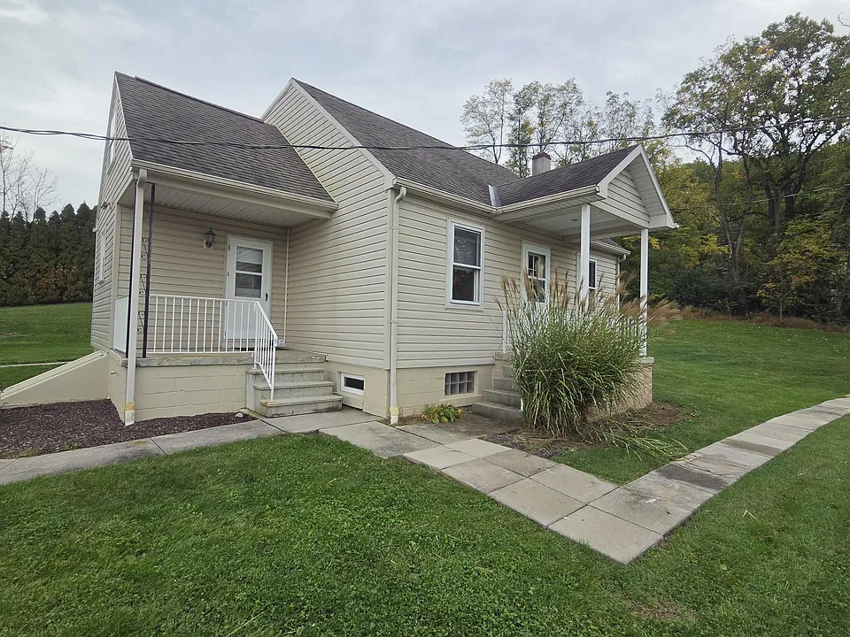 99 Walnuttown Rd