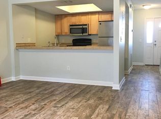 791 Assisi Ln APT 104, Jacksonville, FL 32233