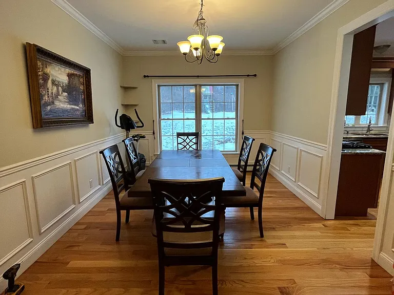 1423 Orange Tpke — Photo 8