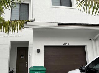 10910 SW 232nd Ter, Homestead, FL 33032