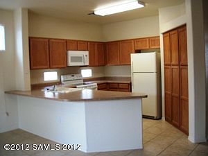4th image of 2218 Candlewood Ct