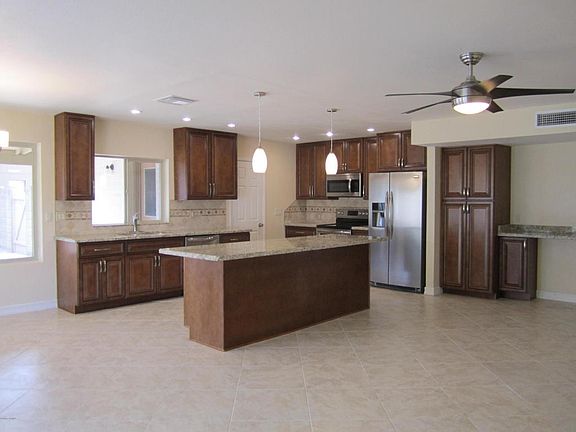2nd image of 4510 E Willow Ave