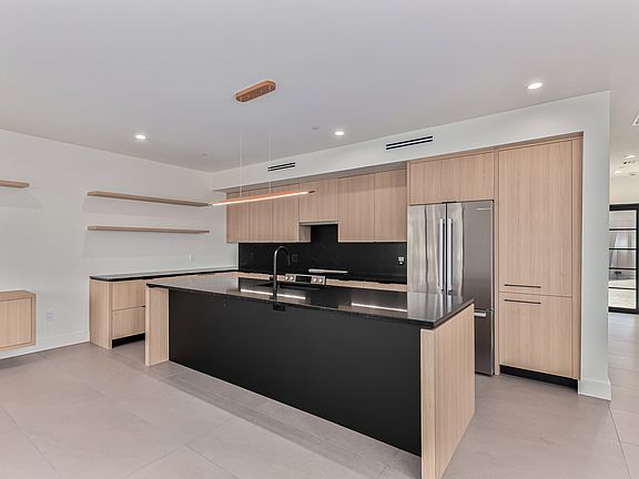 2nd image of 7121 E Wilshire Dr Unit 1001
