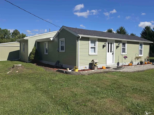 1276 Watson St, Erie, MI 48133