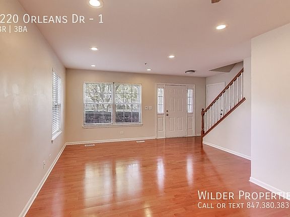 3rd image of 1220 Orleans Dr #1