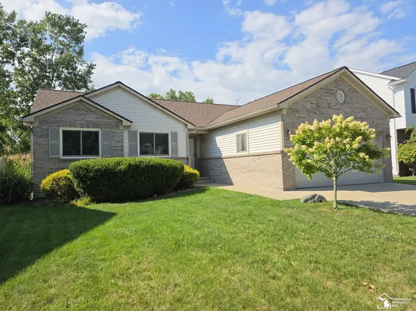 4067 Stone Post Rd, Newport, MI 48166