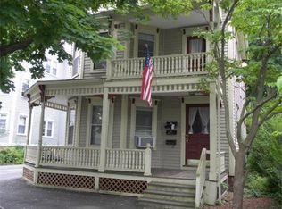 3 Dayton St, Worcester, MA 01609