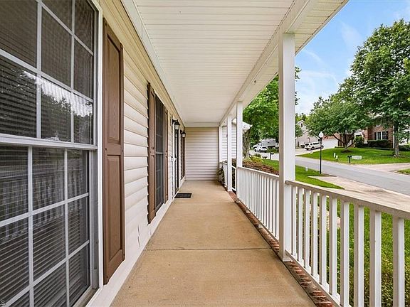5th image of 3614 Tagus Dr