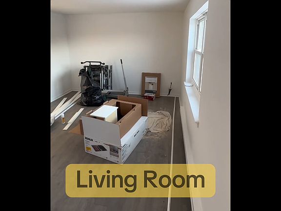 4th image of 469 Colonial Dr
