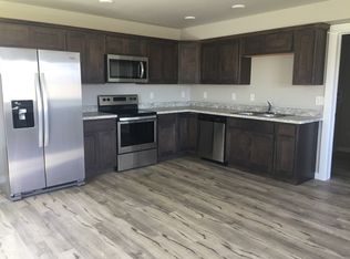 1302 Bunson Blvd, Belgrade, MT 59714