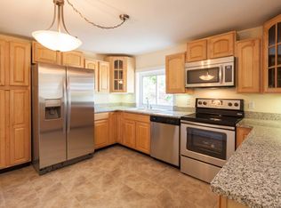 604 W 2nd St, Hummelstown, PA 17036
