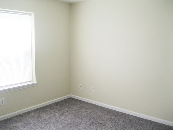 5th image of 524 N 2nd St APT 101
