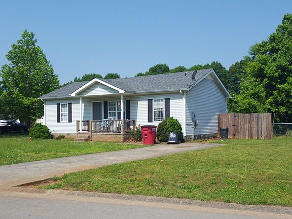 2nd image of 332 Lafayette Point Cir