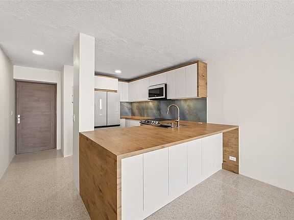 4th image of 3409 Avenue Isla Verde #704