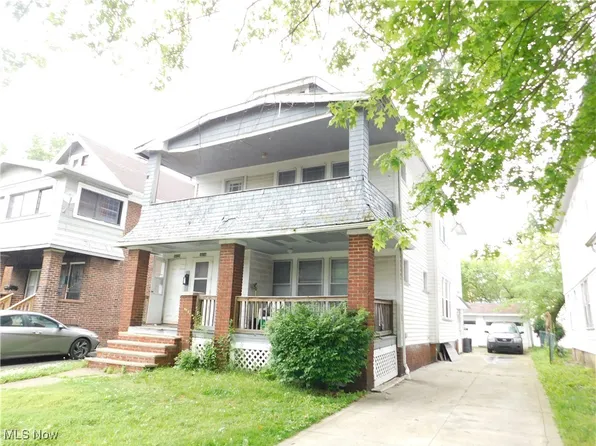 16118 Greyton Rd, East Cleveland, OH 44112