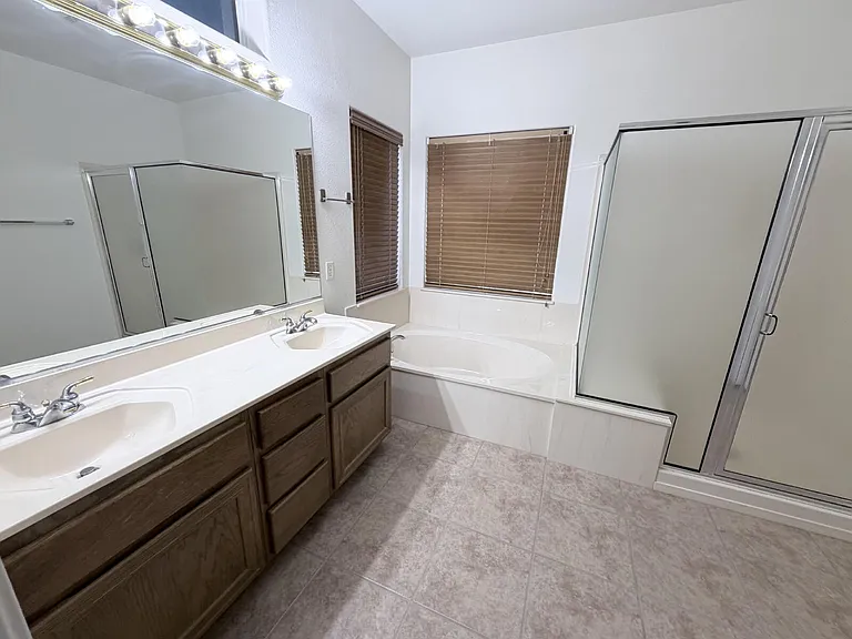 3041 Lehman Cave Ct — Photo 9