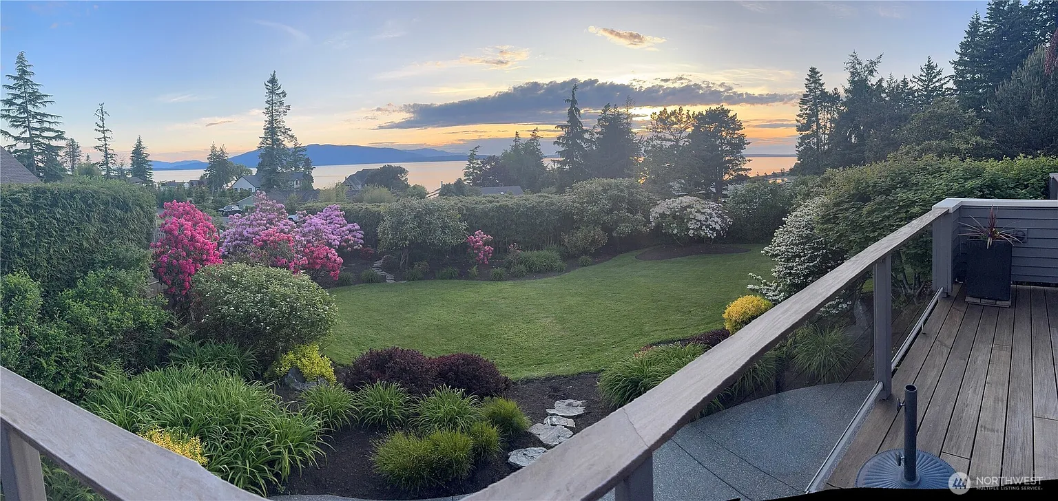 501 Bayside Road photo 1