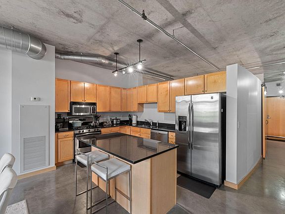 3rd image of 720 N 4th St Unit 203