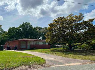 1101 Desmonde Dr, Pensacola, FL 32505