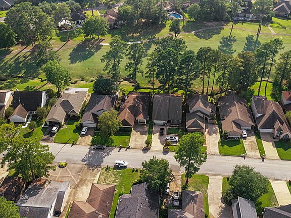 2nd image of 1010 Augusta Dr