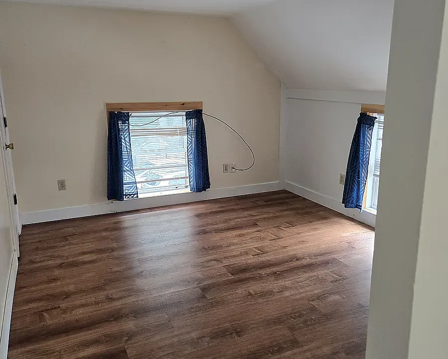 14-24 Hoyt Ln #14C