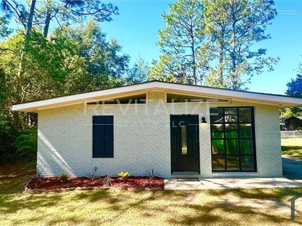 1119 Baylor Dr, Mobile, AL 36618