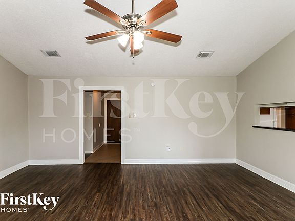 4th image of 515 Land Grant Dr