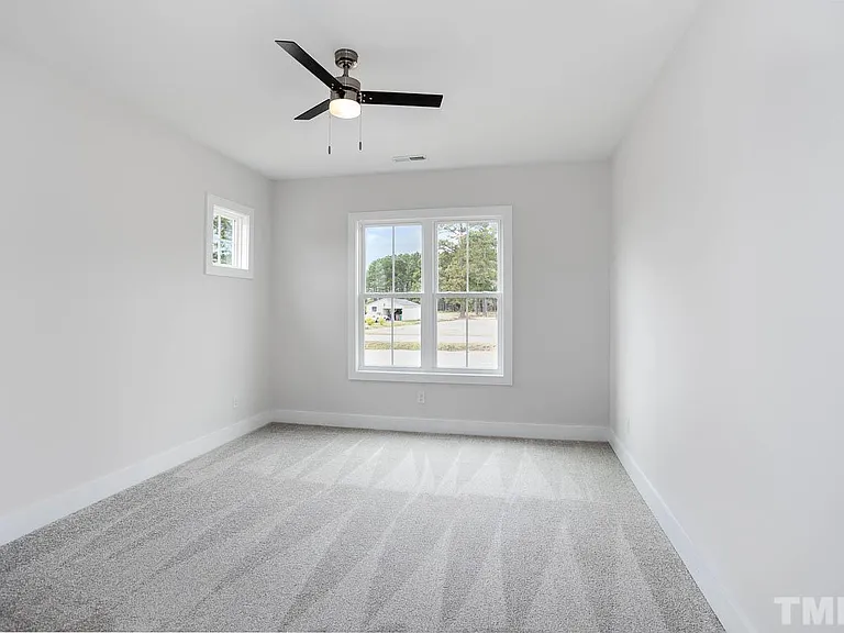 424 Davis Mill Rd — Photo 7