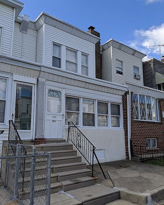 1st image of 2614 S Daggett St