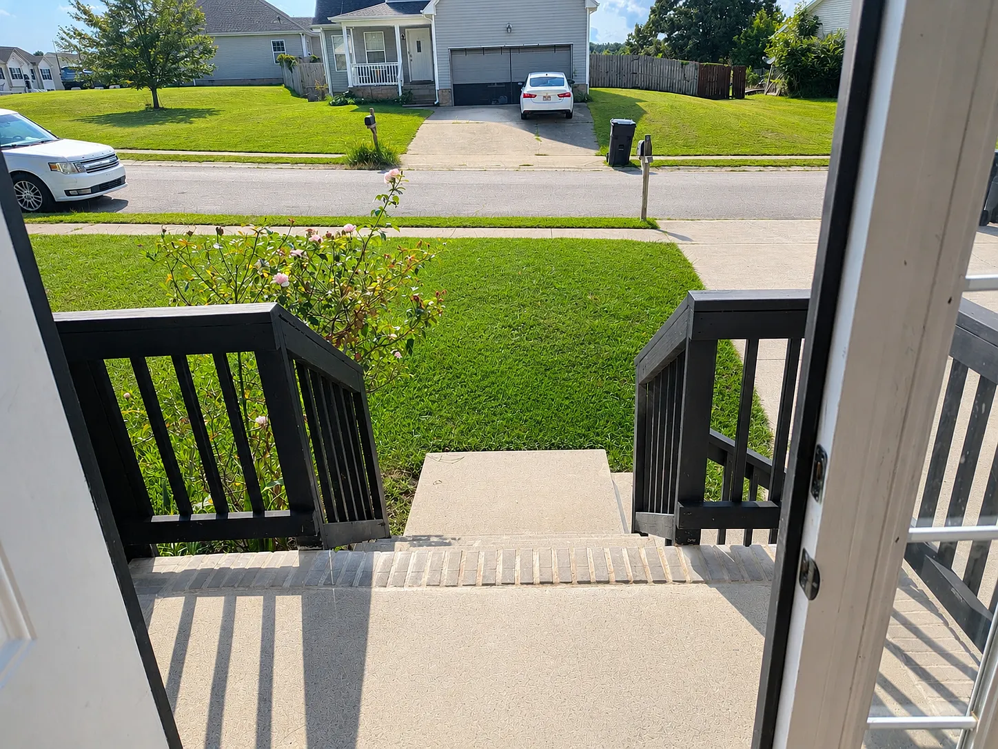 4 bed, 2109 sqft, $2,300 — Photo 4