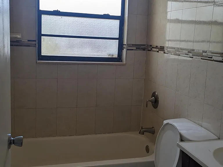 1944 Taft St #2 — Photo 19