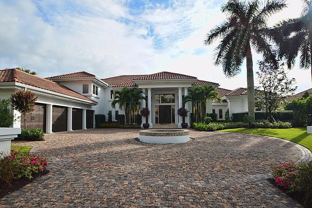Home For Sale In St Andrews Country Club